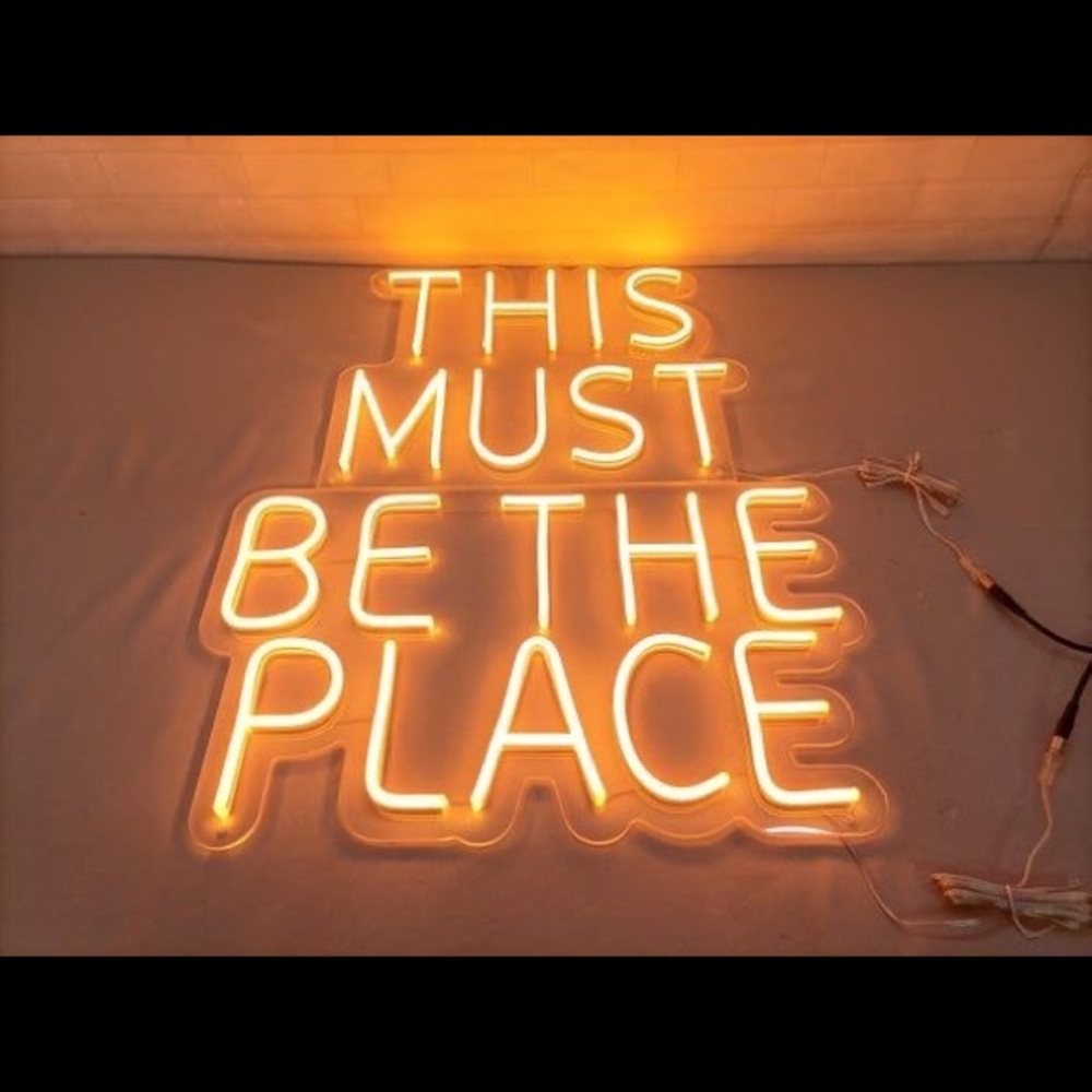 ✨✨✨This is the Place to Make a Deal! ✨✨✨